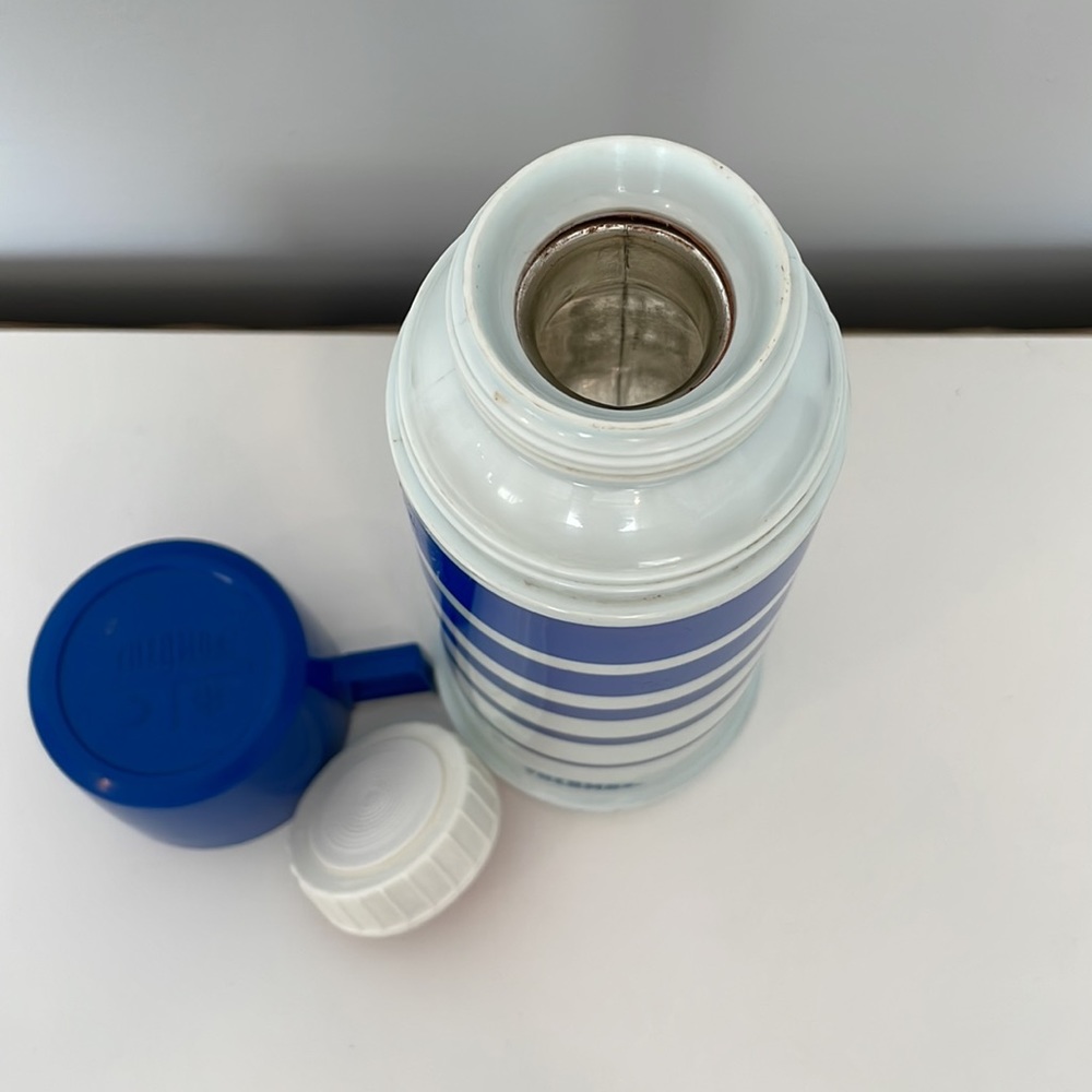Vintage Thermos - Picture 5 of 6